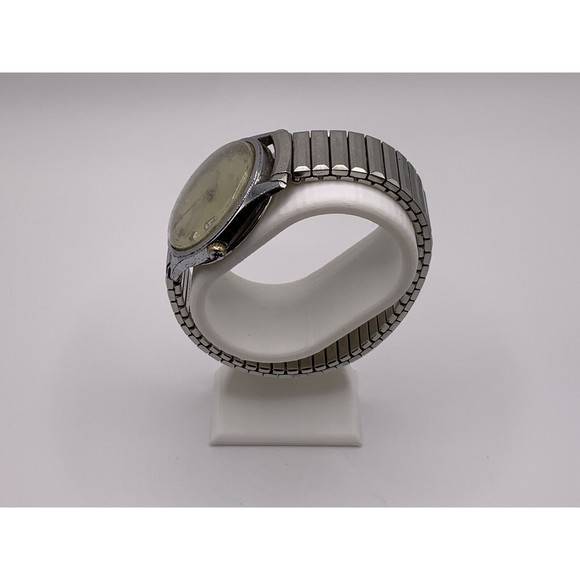 Vintage Waltham Incabloc 17 Jewels Red Second Hand For Parts Or Repair - Picture 3 of 16